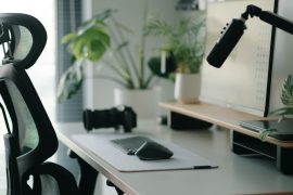 Équipements indispensables télétravail 2026